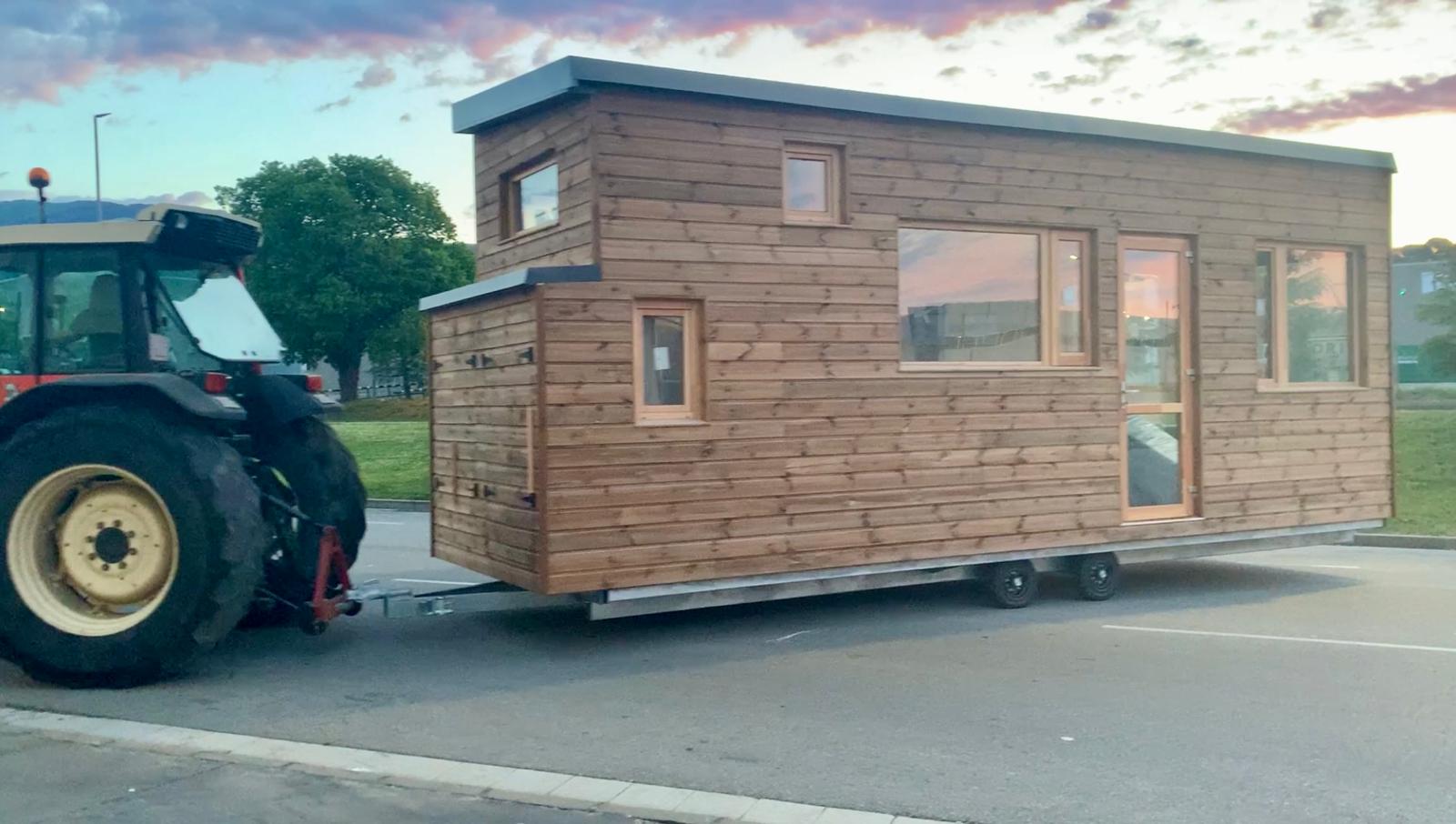 WhatsApp Image 2024-09-06 at 14.09.17 (1)